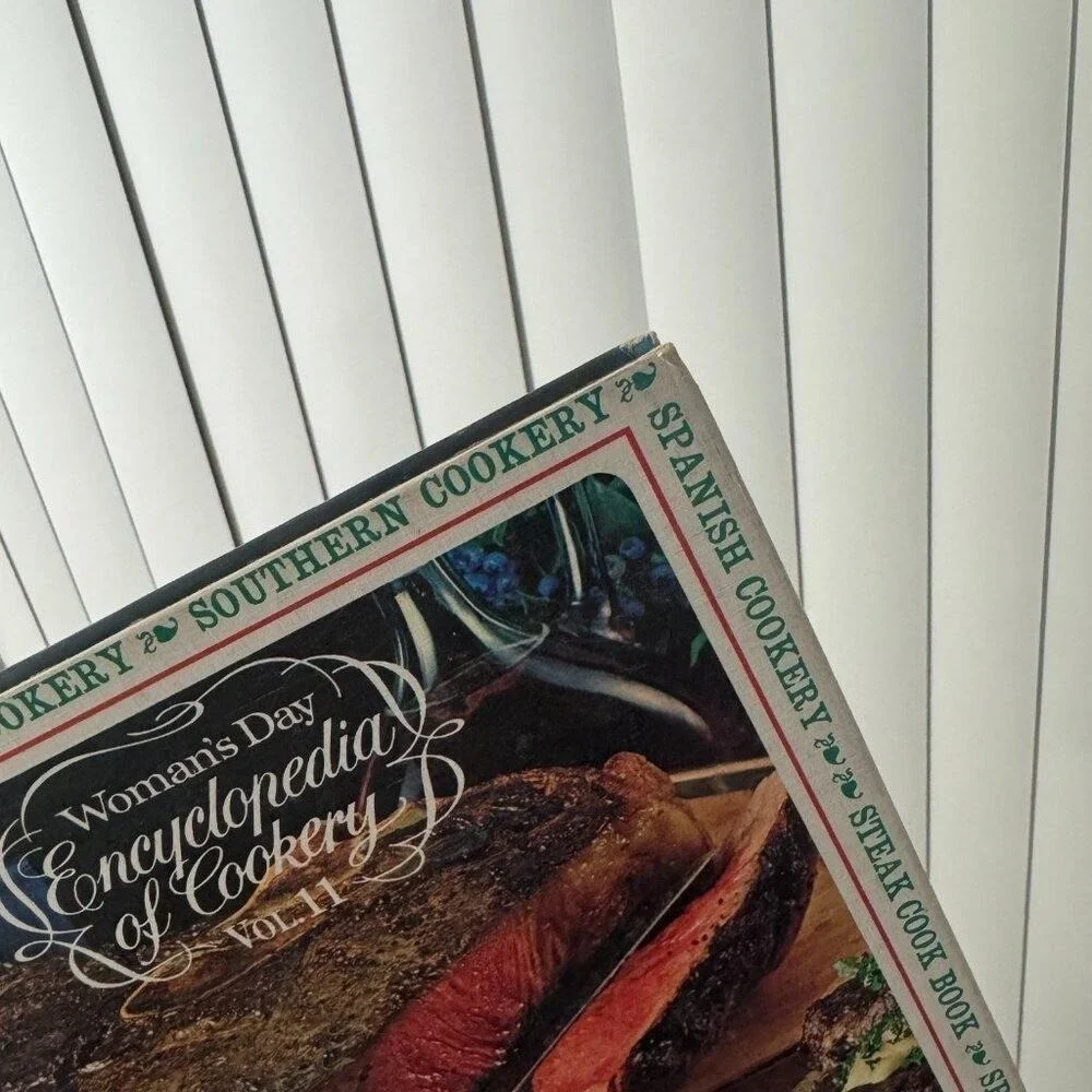 Cookbook Set Woman's Day Encyclopedia of Cookery Vol 4‎ 6 11 Vintage Hardcover